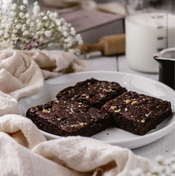 Earth Desserts — Vegan Fudgy Brownies